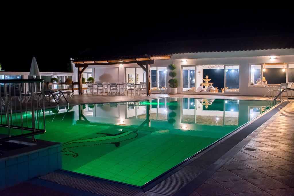 Kasapakis Hotel & Apartments Hersonissos  Exterior photo